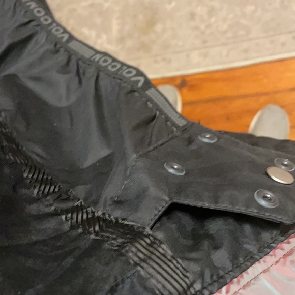 Volcom Snow Jacket size small - Picture 4 of 4